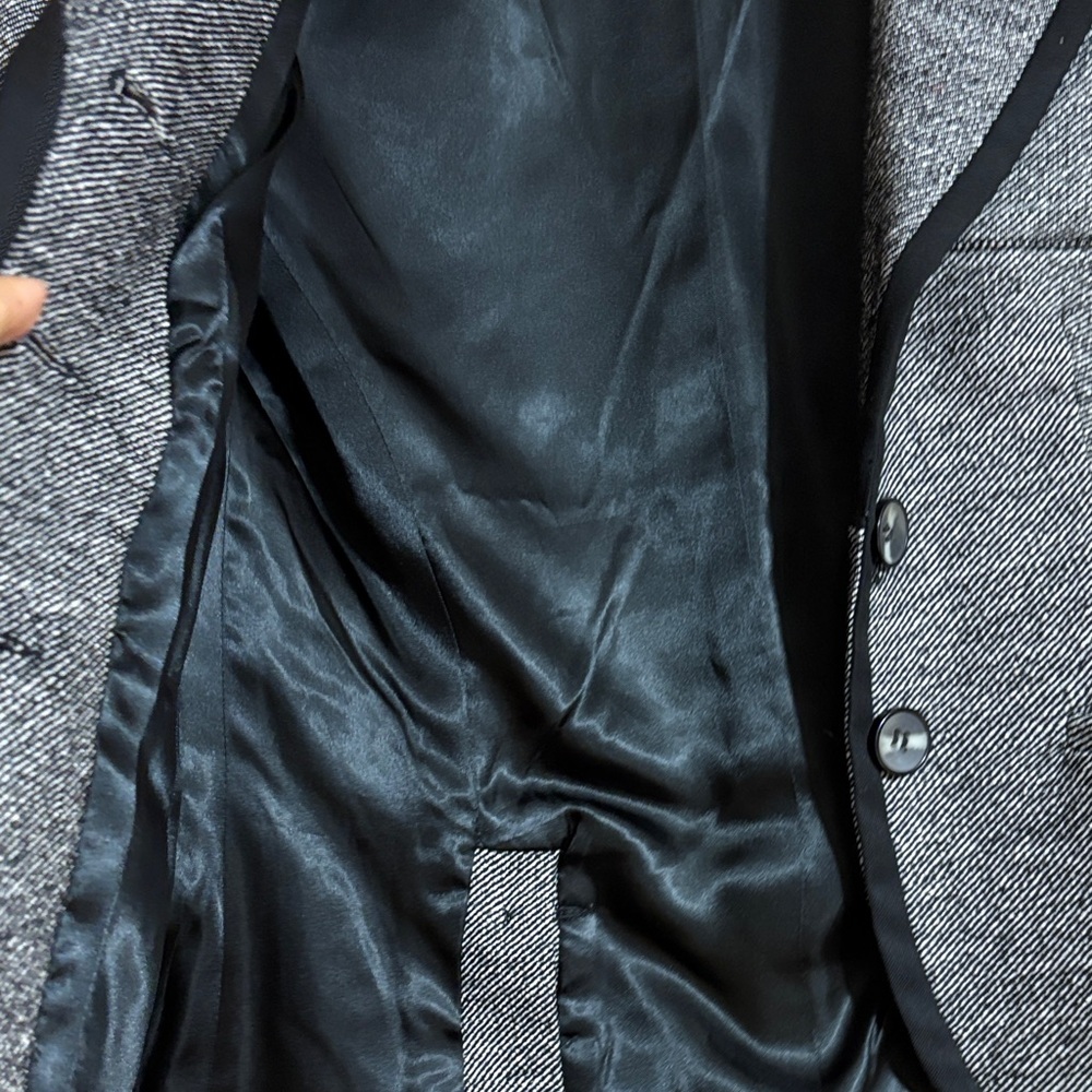 Trina Turk Women's Gray Blazer with Black Trim - Picture 6 of 16